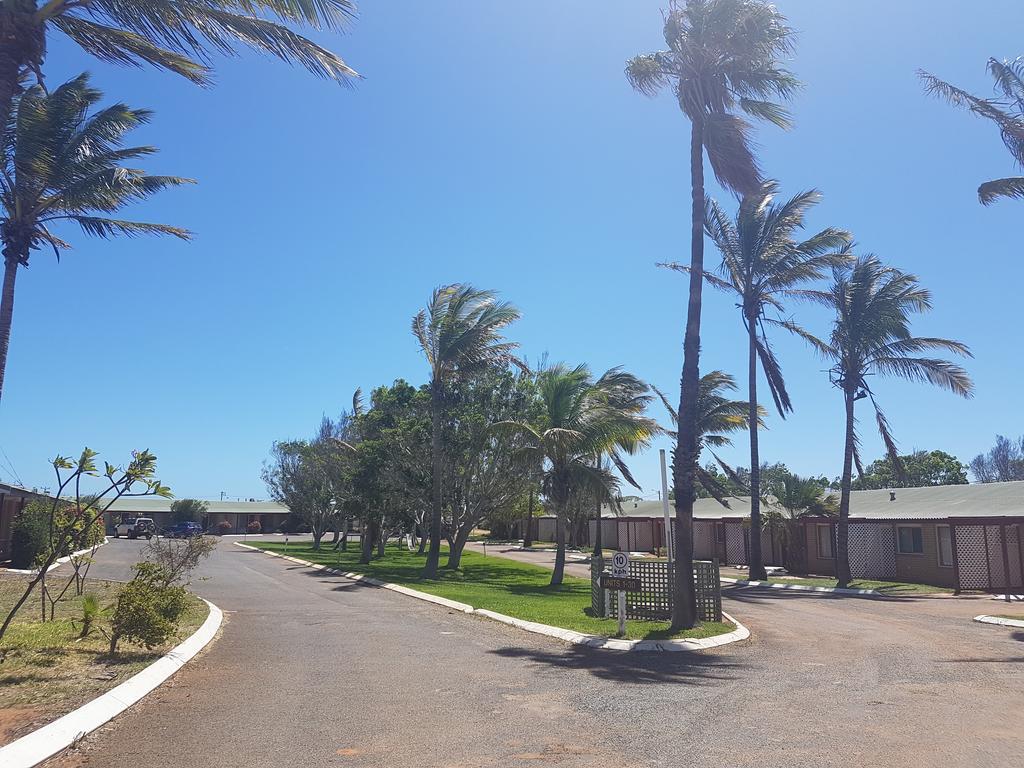 Carnarvon Gateway Motel Exterior photo